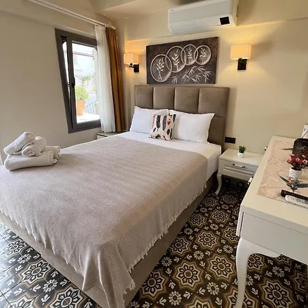 Alaçati Dısa Hotel *
