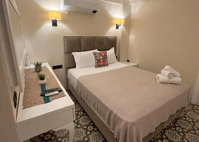 Alaçati Dısa Otel *