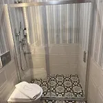 Disa Hotel