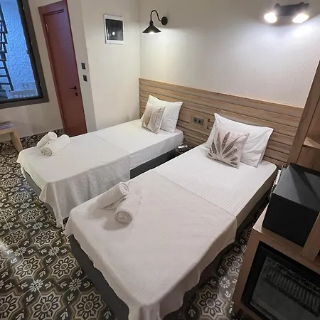 Disa Szálloda Alacati